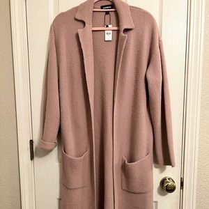 Express blush pink duster size med